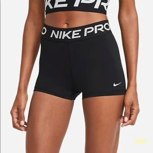 Womens Nike Pro Shorts Black M Medium 3”